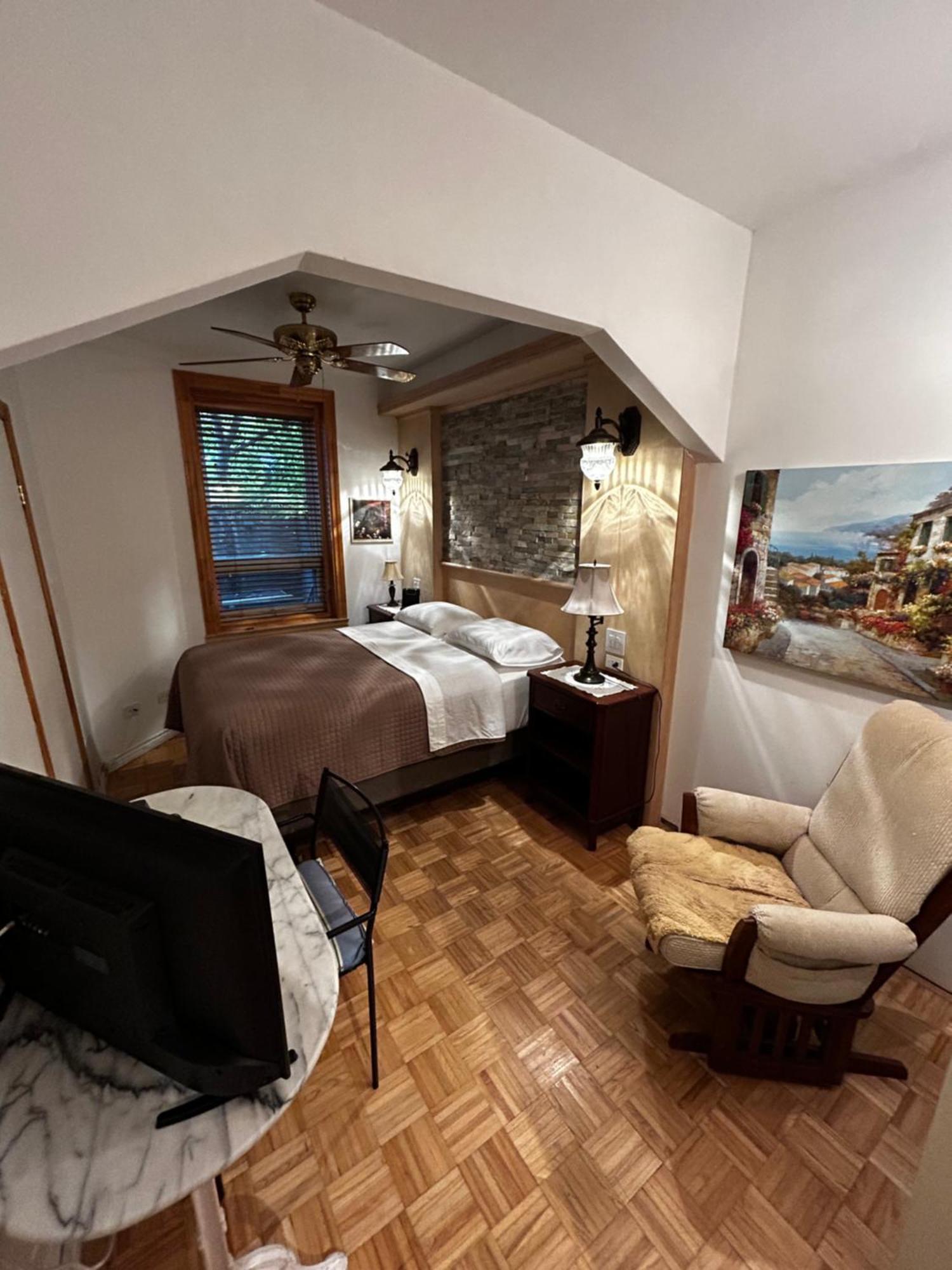 Gite Le Sieur de Joliette Montréal Extérieur photo